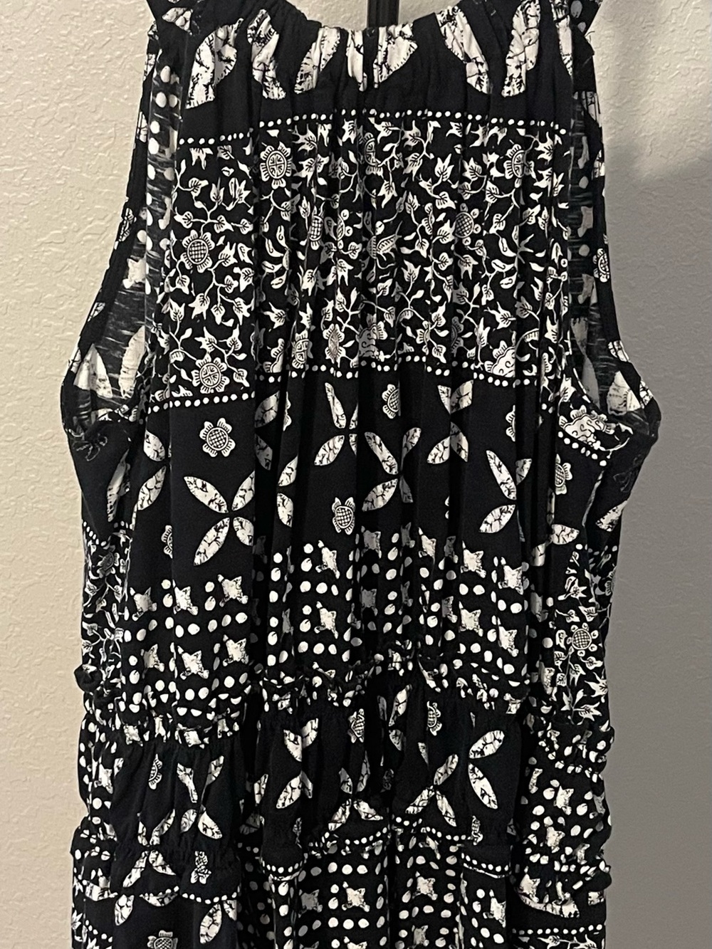 Black & White Bandana Print Sleeveless Tank